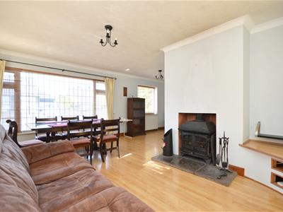 Sitting/Dining Room